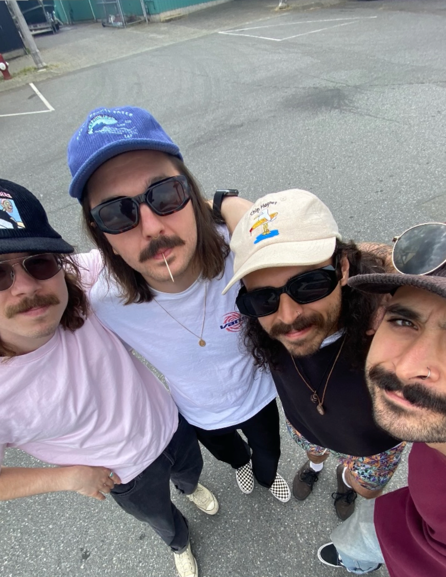 A CHAT WITH UNCLE STRUT