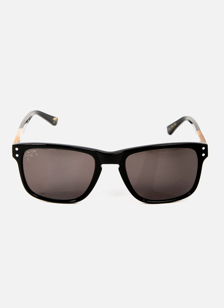 Carl Zeiss sustainable sunglasses 